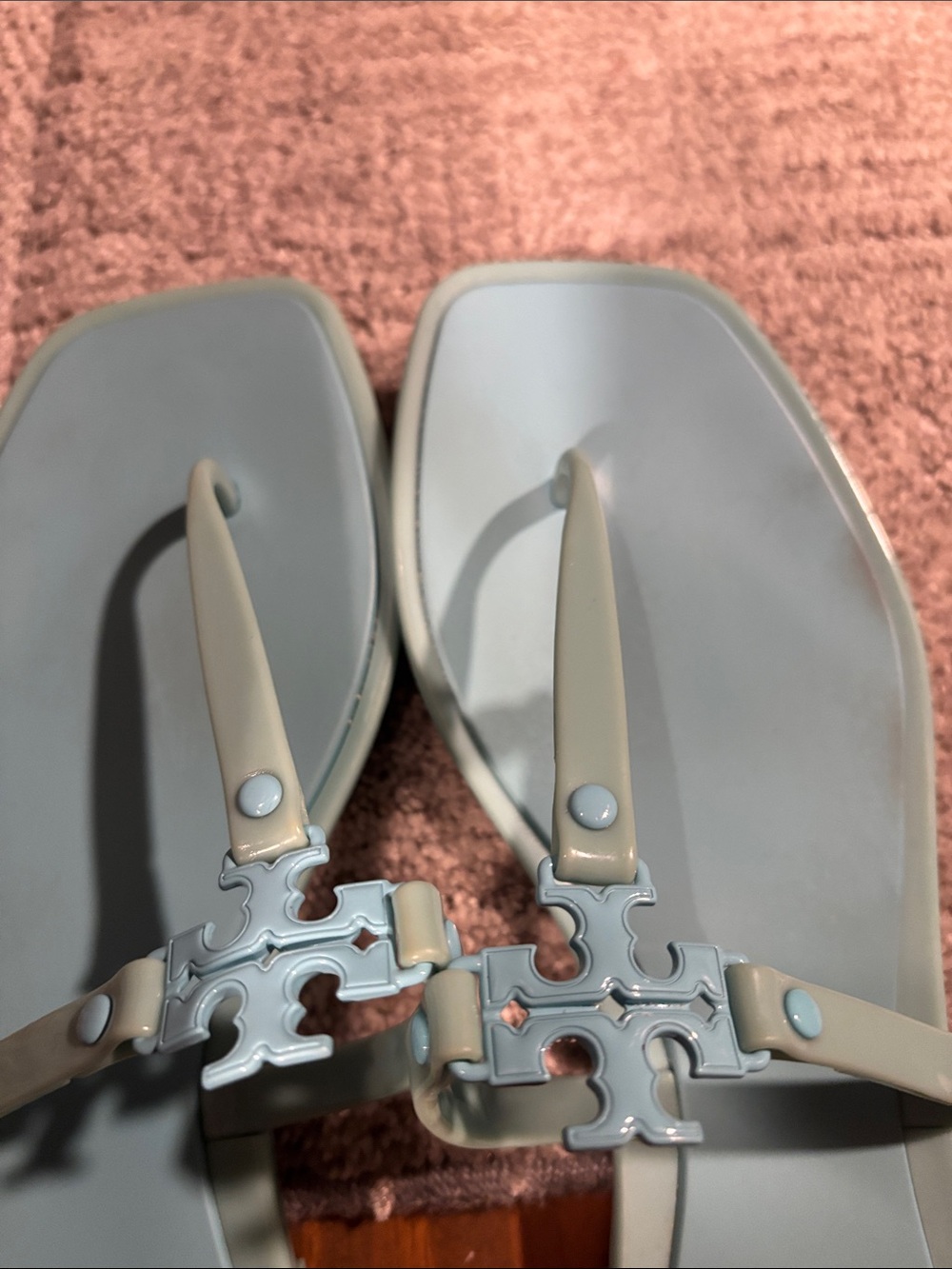 Tory Burch Aqua Logo Jelly Thong Sandals size 7 - Picture 3 of 4